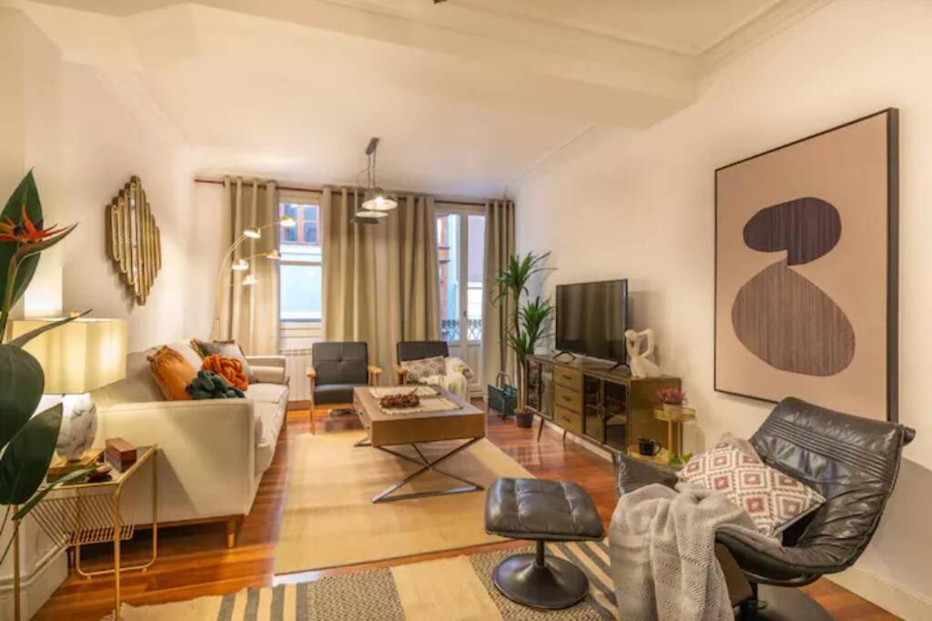 Exclusivo Apartamento En El Casco Viejo 빌바오 외부 사진
