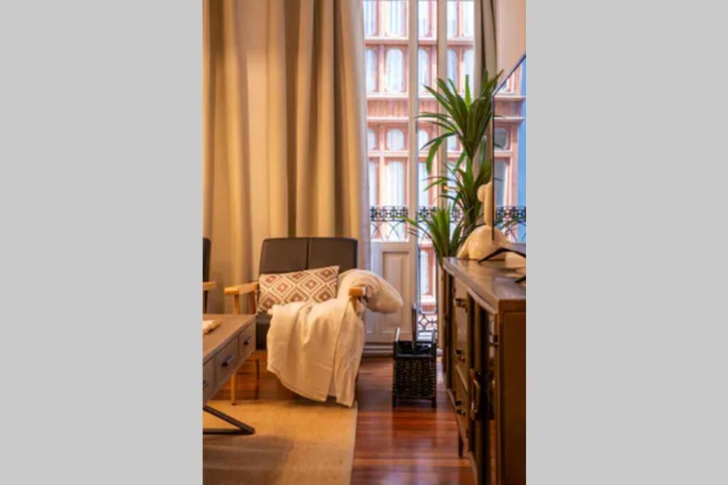 Exclusivo Apartamento En El Casco Viejo 빌바오 외부 사진